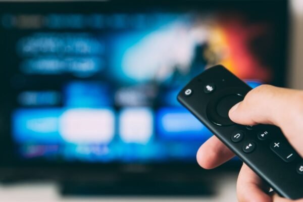 Why Streaming TV Shows Are Better Than Network TV